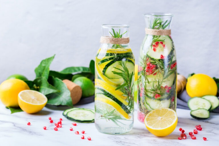 Read more about the article Erfrischung für alle Sinne: Infused Water